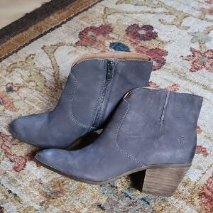 Frye Women's Gray Ankle Boots